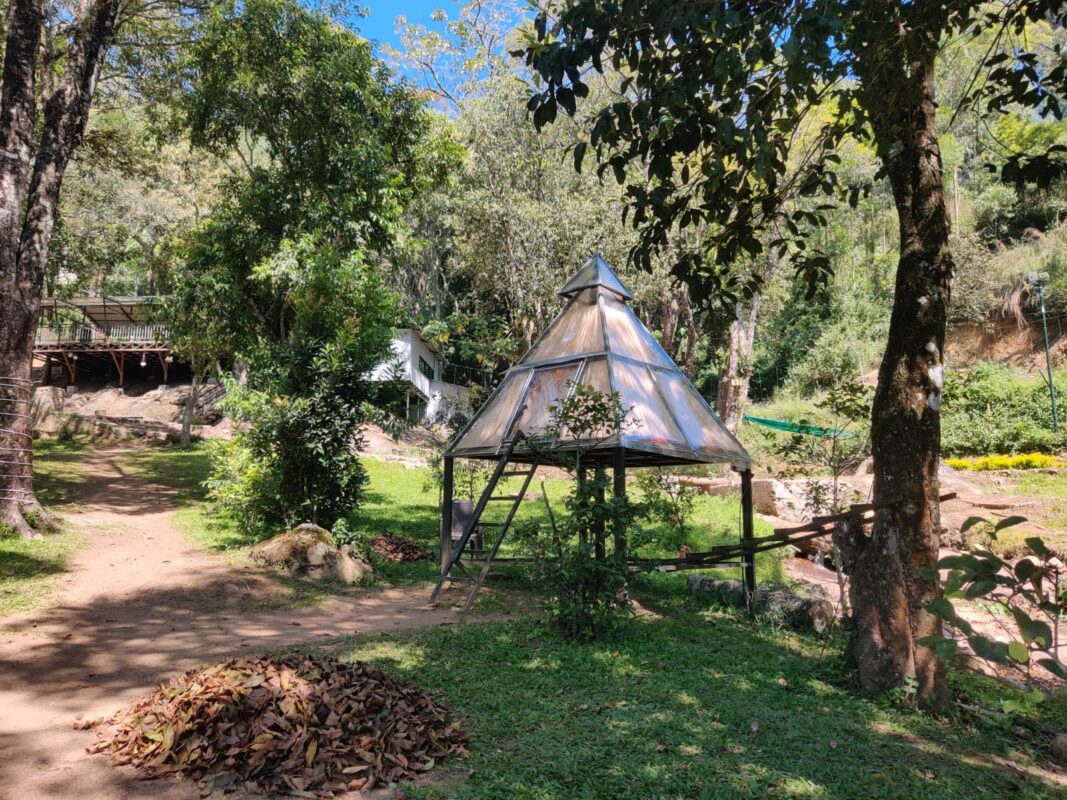 Glass house accommodation in Kolukkumalai